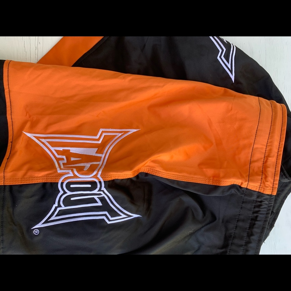 NWOT TAPOUT MMA SHORTS | size 38 - Picture 2 of 3